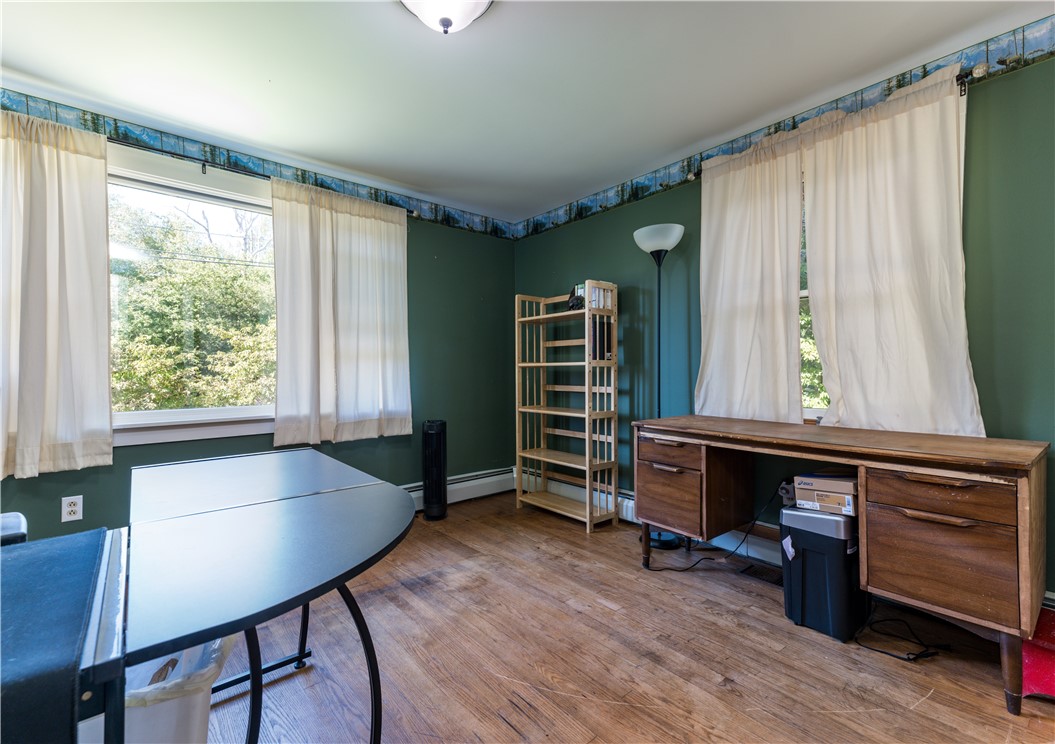 1972 Crandall Road Tiverton, RI 02878 - Photo 12 of 23 Gallery Image 12