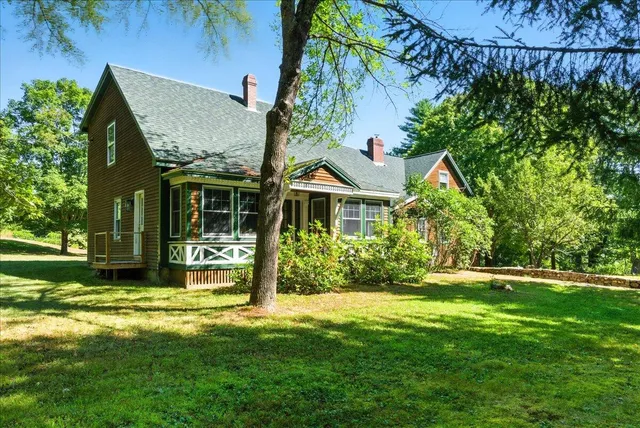 $699,000 | 699 North North High Street, Bridgton, ME 04009