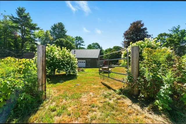 $699,000 | 699 North North High Street, Bridgton, ME 04009