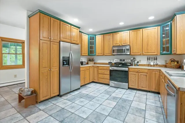 $699,000 | 699 North North High Street, Bridgton, ME 04009