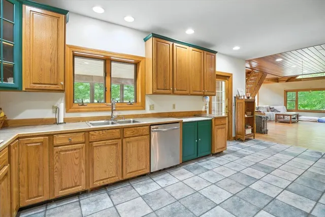 $699,000 | 699 North North High Street, Bridgton, ME 04009