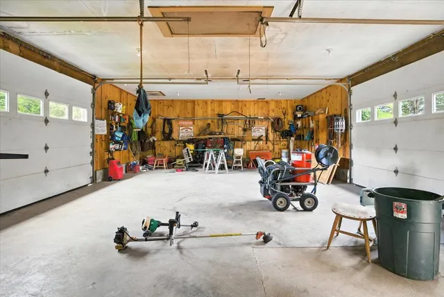 $699,000 | 699 North North High Street, Bridgton, ME 04009