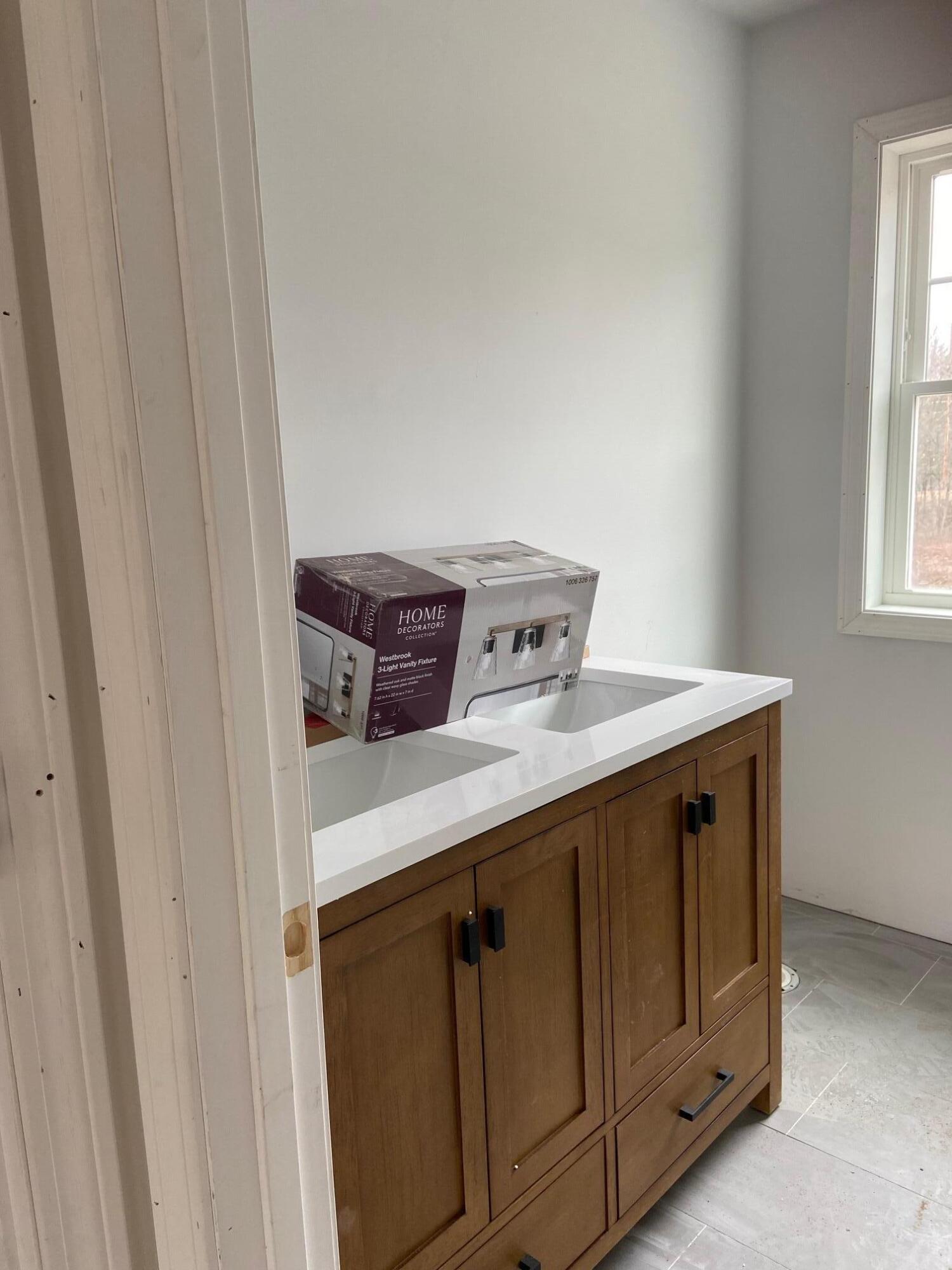 375 Elm Street North Berwick, ME 03906 - Photo 15 of 16 Master bath