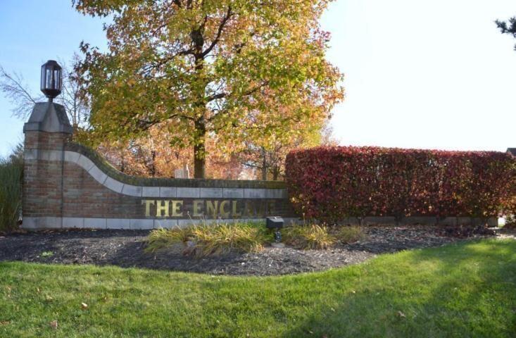 2245 Hedgerow Road, Unit 2245D Columbus, OH 43220 - Photo 3 of 25