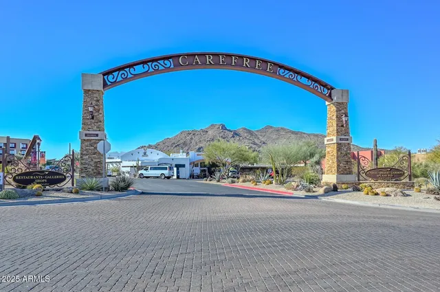 $240,000 | 7402 East Carefree Drive, Unit 214, Carefree, AZ 85377
