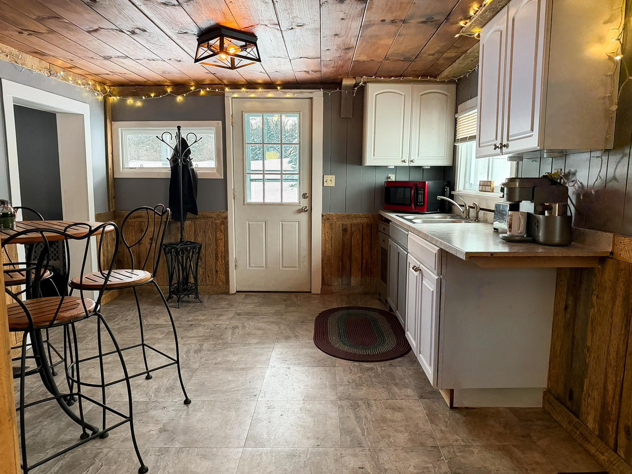 855 Parker Road Danville, VT 05828 - Photo 4 of 15