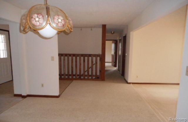 3565 Gregory Road Lake Orion, MI 48359 - Photo 17 of 39 DSCN3363.jpg