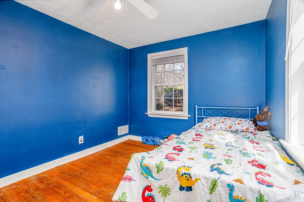 30 South Meadow Road Lancaster, MA 01523 - Photo 18 of 36