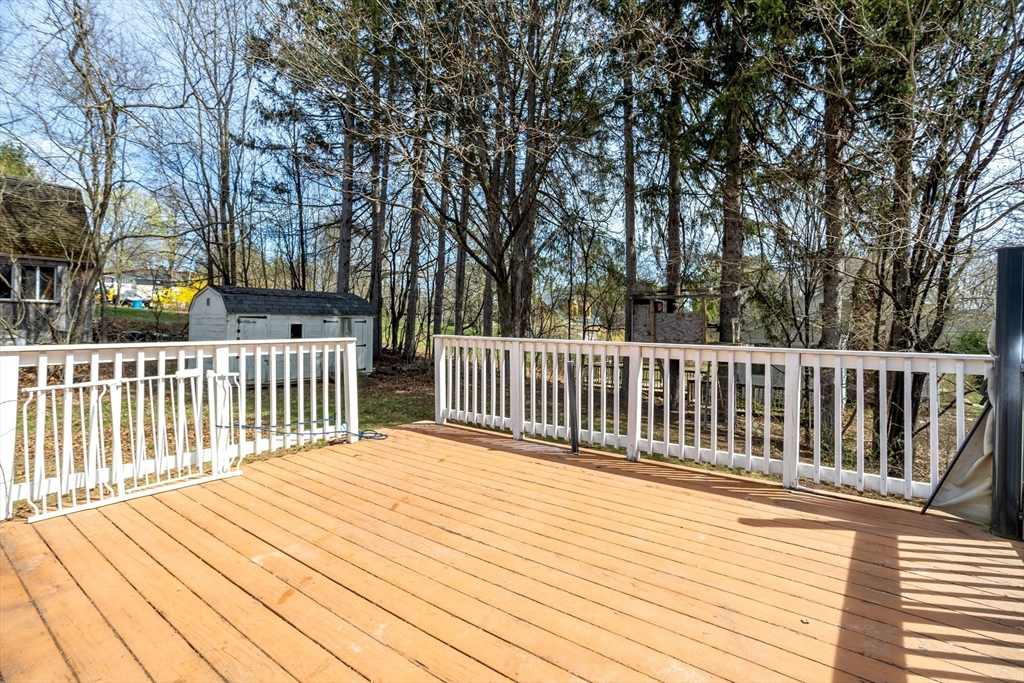 30 South Meadow Road Lancaster, MA 01523 - Photo 25 of 36