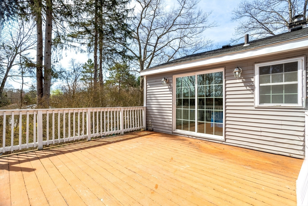 30 South Meadow Road Lancaster, MA 01523 - Photo 26 of 36