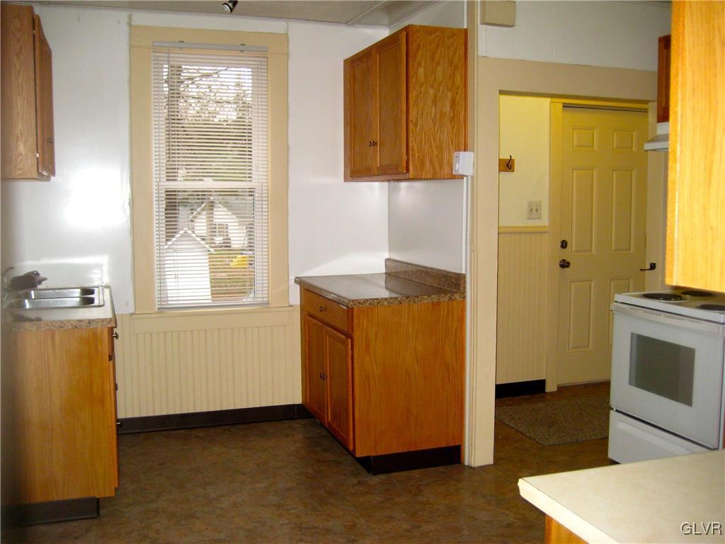 2010 Leithsville Road Hellertown, PA 18055 - Photo 9 of 27 Gallery Image 9