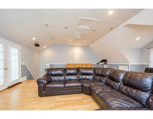25 Robbins Road Ayer, MA 01432 - Photo 10 of 23