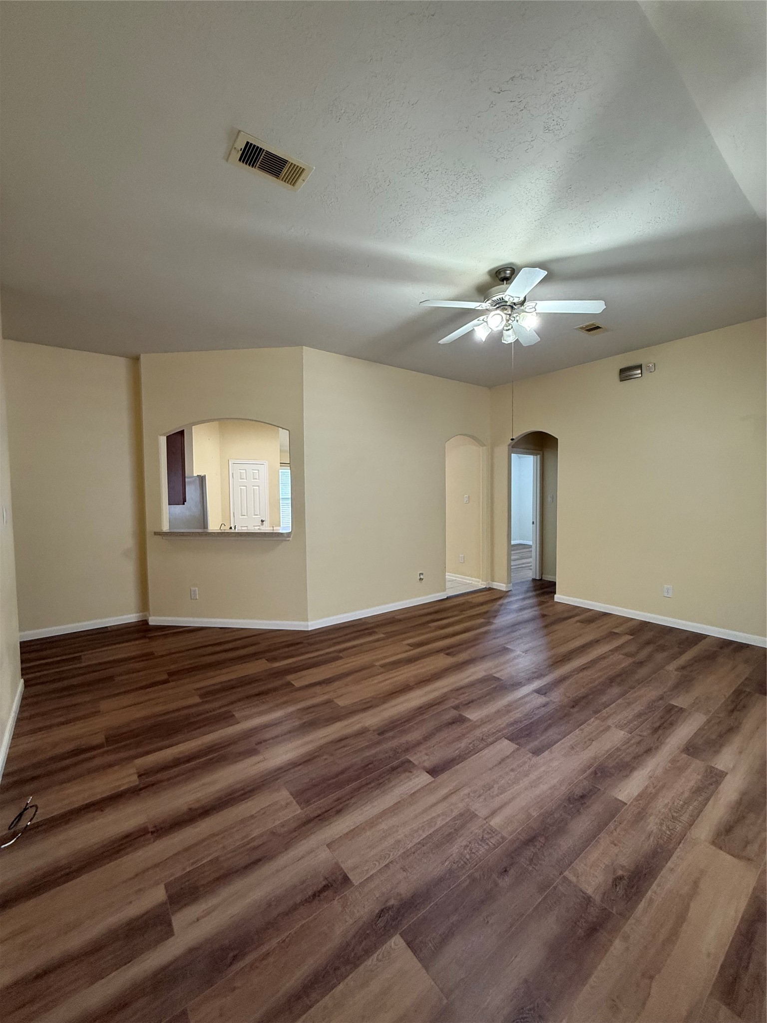 13239 Rustic Garden Drive Houston, TX 77083 - Photo 2 of 12