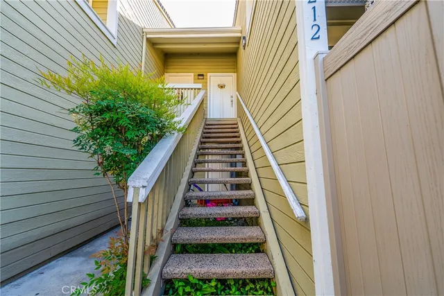 $528,900 | 6210 Hartford Road, Unit 201, Yorba Linda, CA 92887