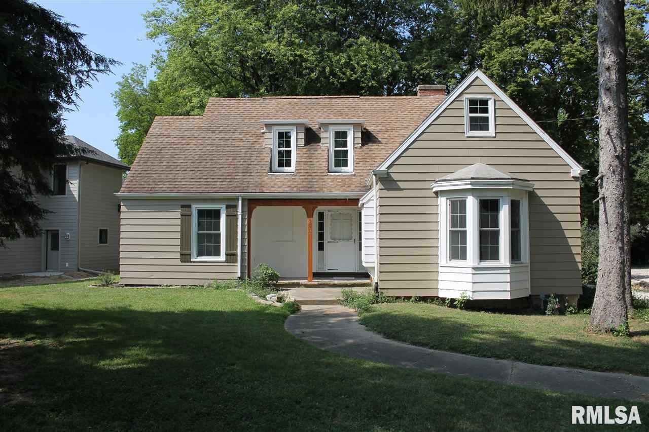 5025 North Prospect Road Peoria Heights, IL 61616 - Photo 1 of 29 Gallery Image 1
