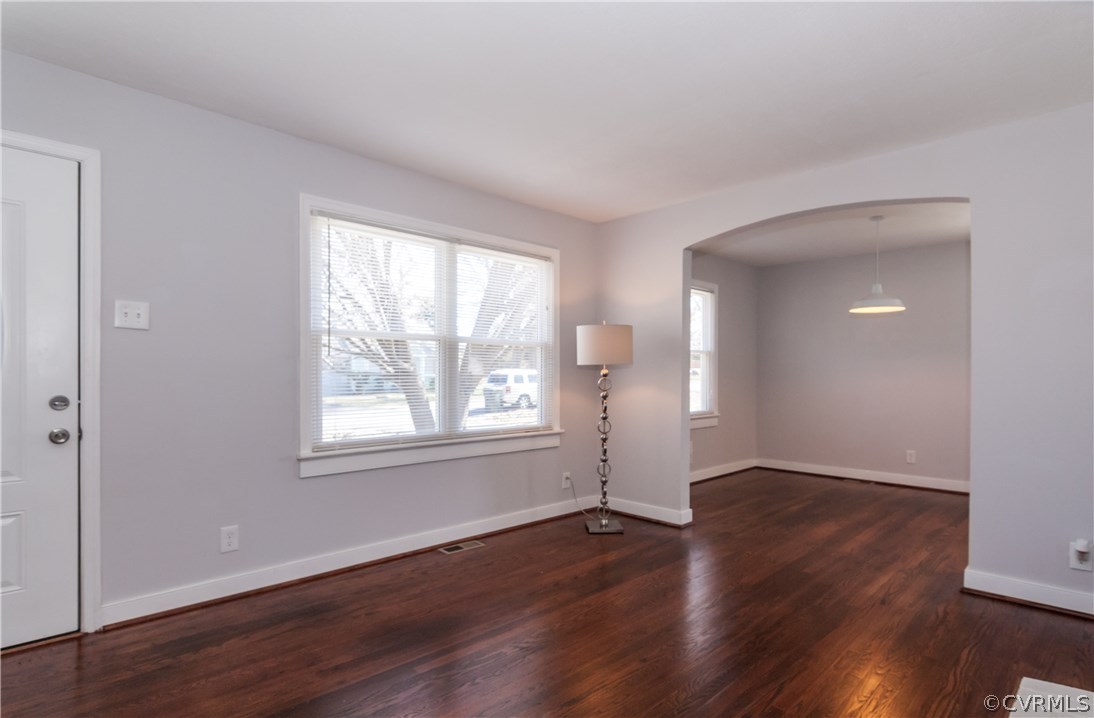 2910 Blendwell Road Richmond, VA 23224 - Photo 6 of 29 Gallery Image 6