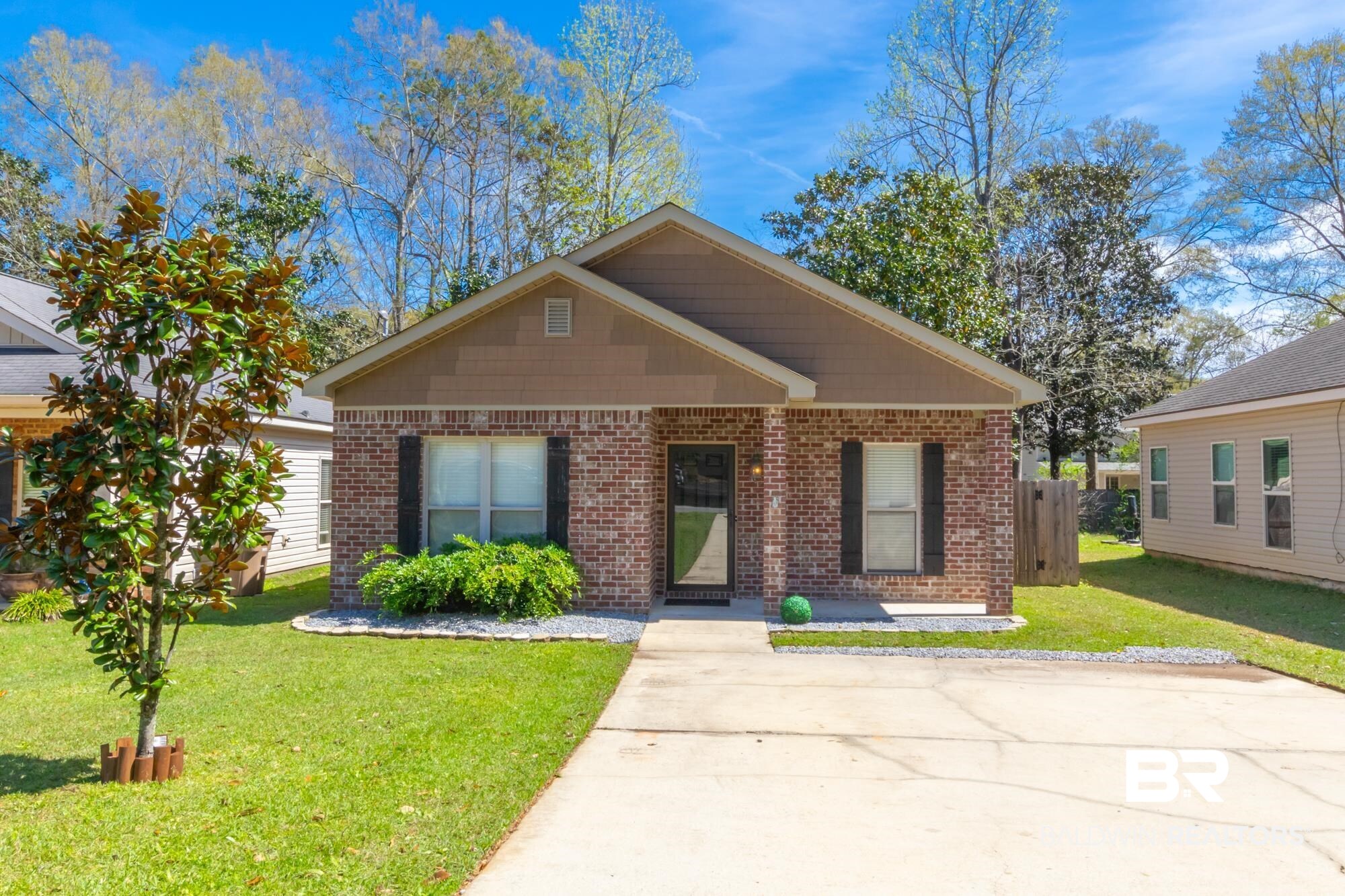 773 Wesley Avenue Mobile, AL 36609 - Photo 2 of 37