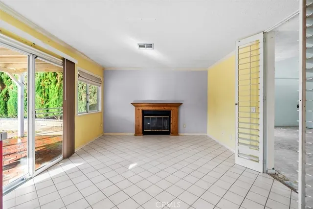 an empty room with windows