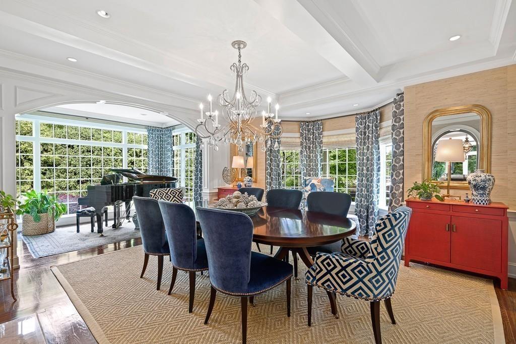 43 Highgate Road Wellesley, MA 02481 - Photo 7 of 33