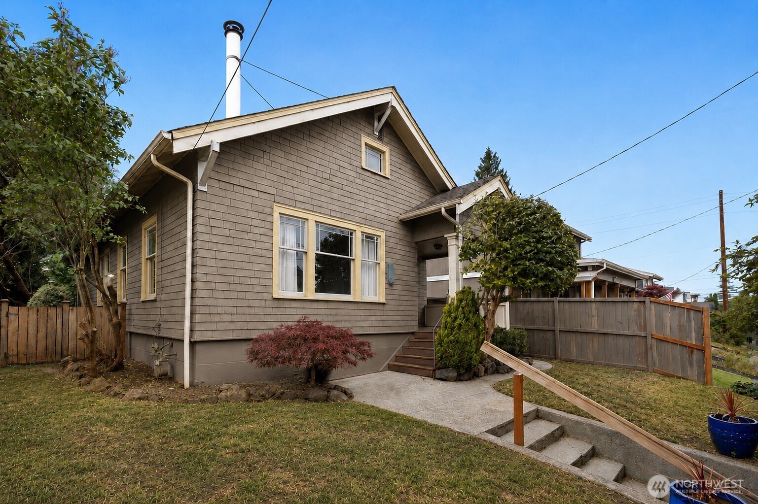 119 North 83rd Street Seattle, WA 98103 - Photo 1 of 25