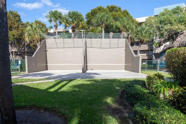 $175,000 | 900 Colony Point Circle, Unit 407, Pembroke Pines, FL 33026