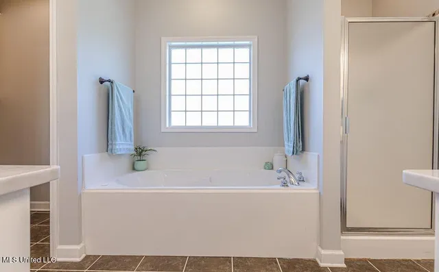 $2,400 | 123 Creekside Drive, Canton, MS 39046