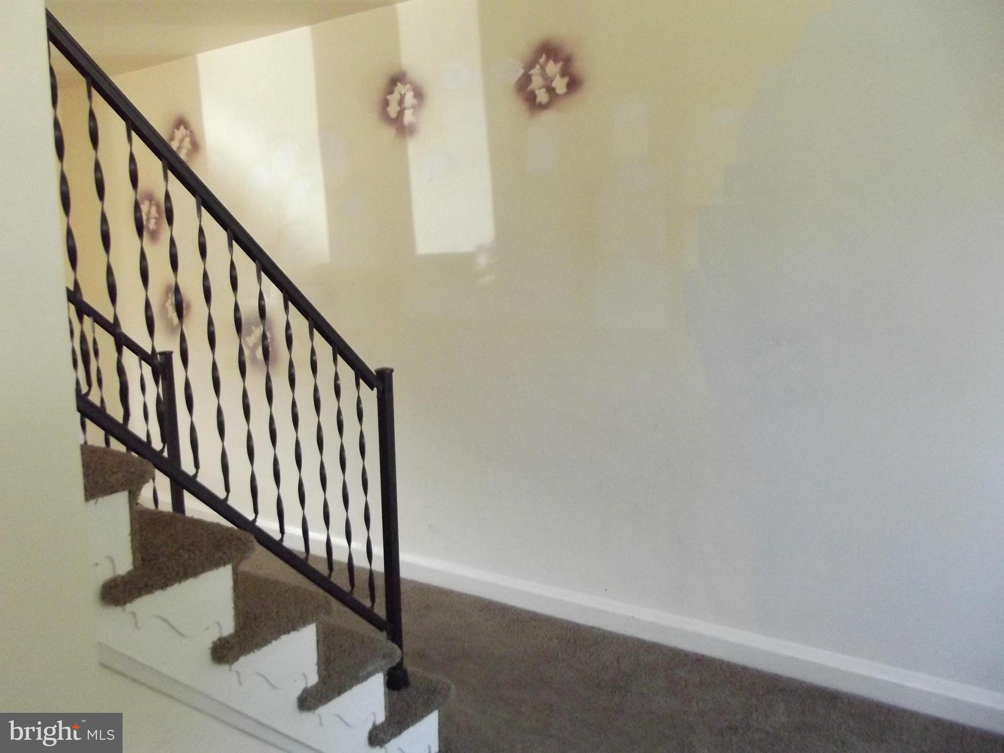 8422 Kavanagh Road Dundalk, MD 21222 - Photo 8 of 17 Interior (General)