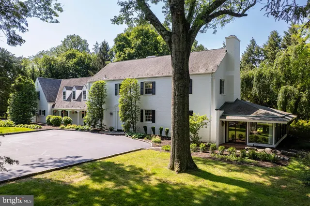 $999,999 | 15 West Long Drive, Lawrenceville, NJ 08648