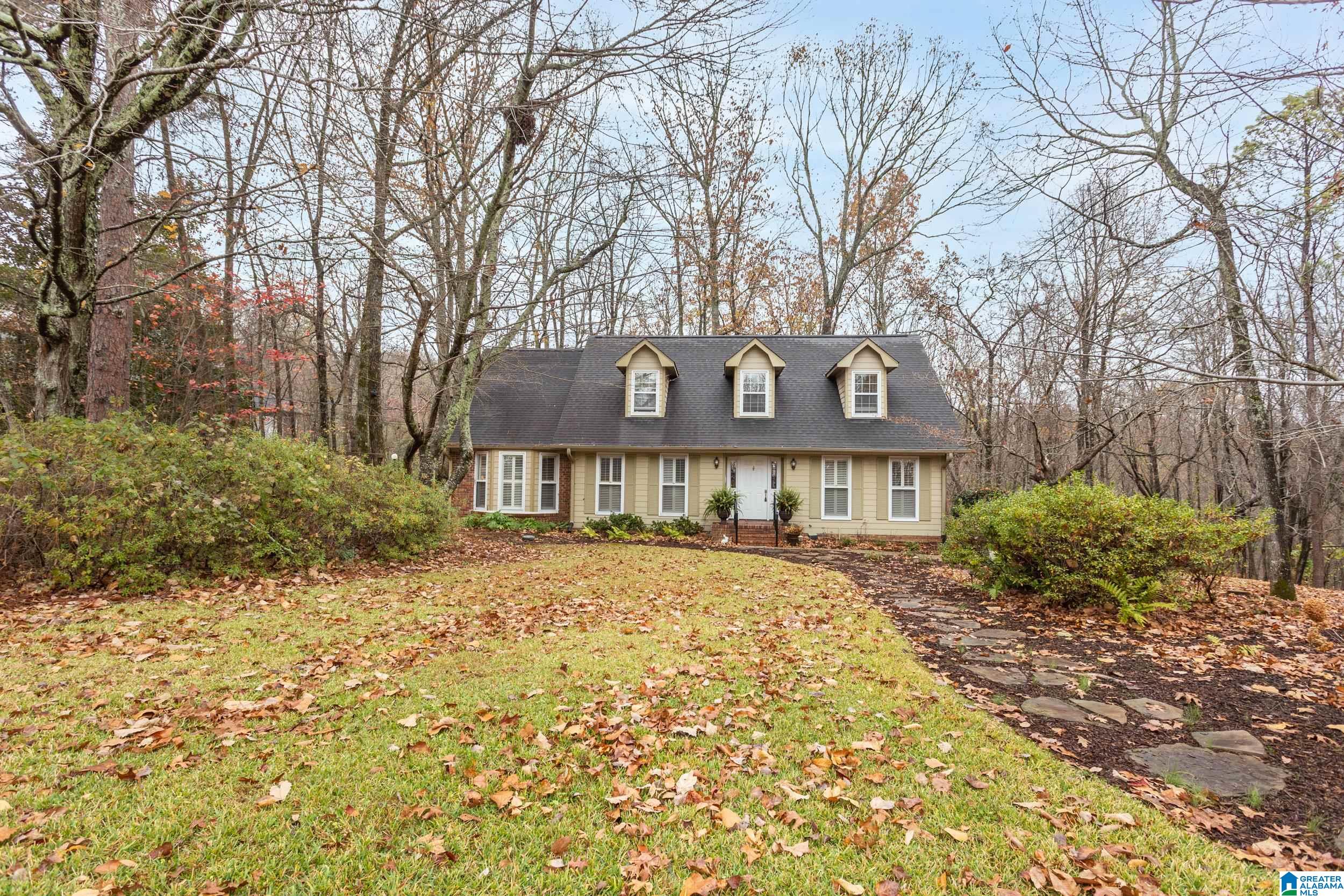 2201 Hathaway Heights Road Anniston, AL 36207 - Photo 2 of 37