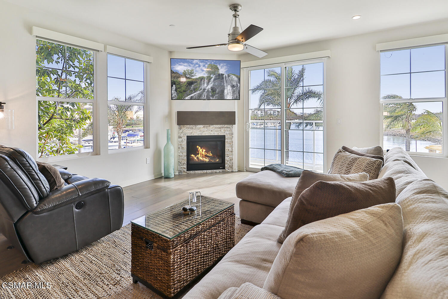 4012 Tradewinds Drive, Unit 101 Oxnard, CA 93035 - Photo 16 of 56 cLiving2