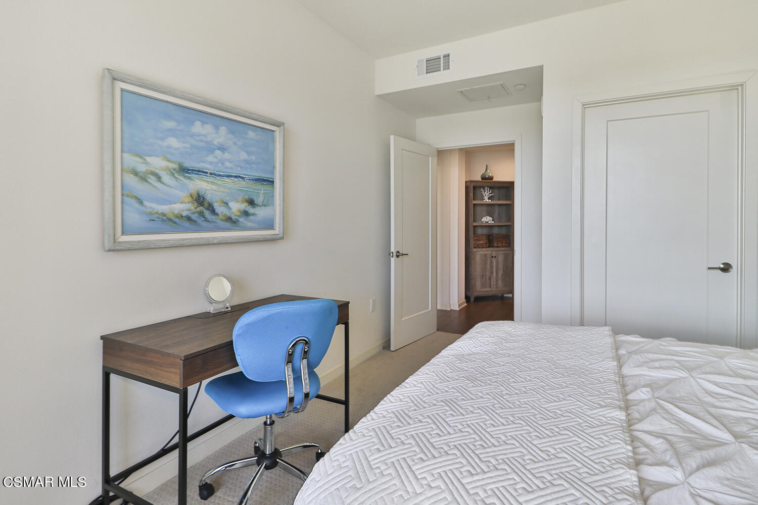 4012 Tradewinds Drive, Unit 101 Oxnard, CA 93035 - Photo 30 of 56 gBedroom2-2