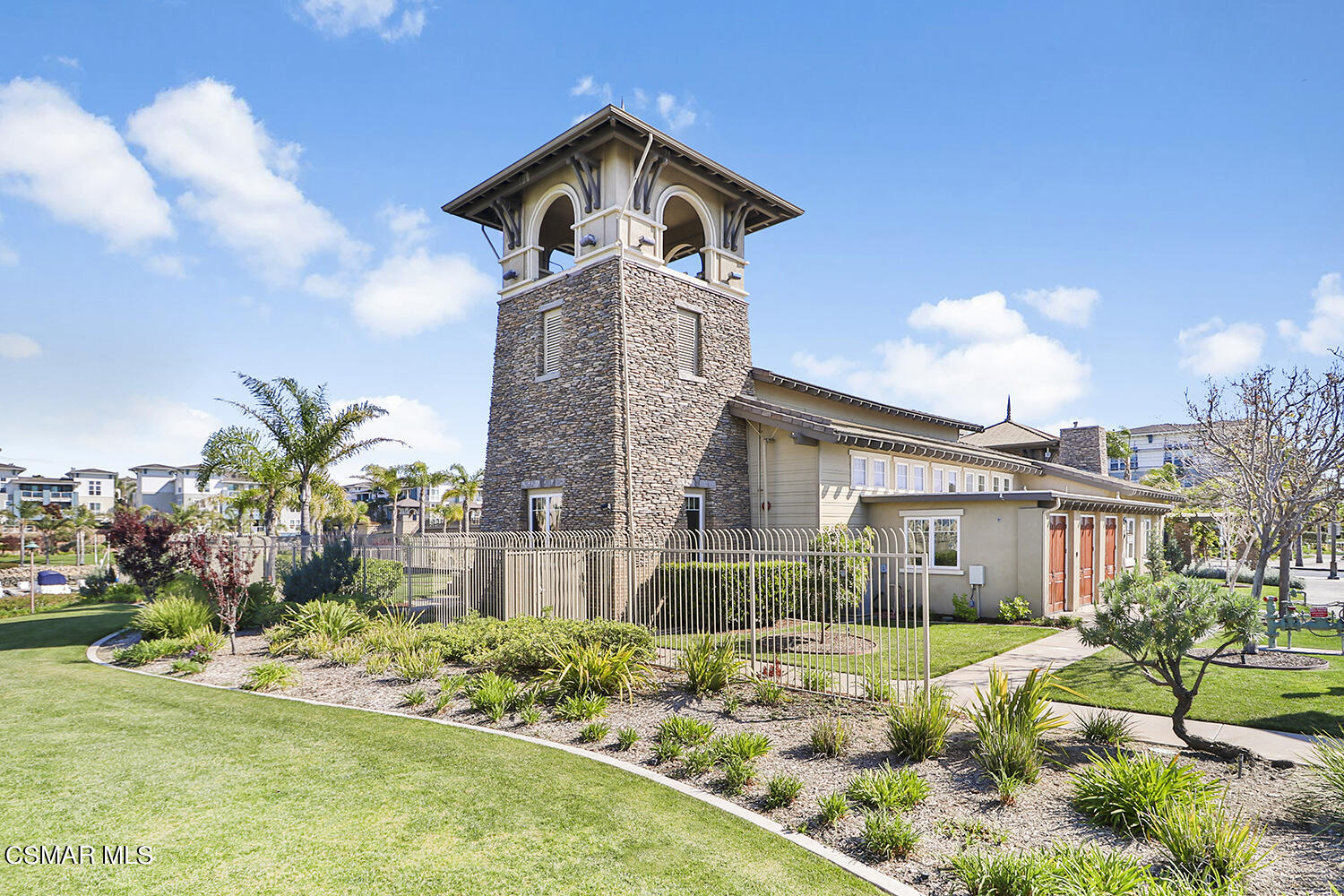 4012 Tradewinds Drive, Unit 101 Oxnard, CA 93035 - Photo 48 of 56 kClubhouse and Pool1