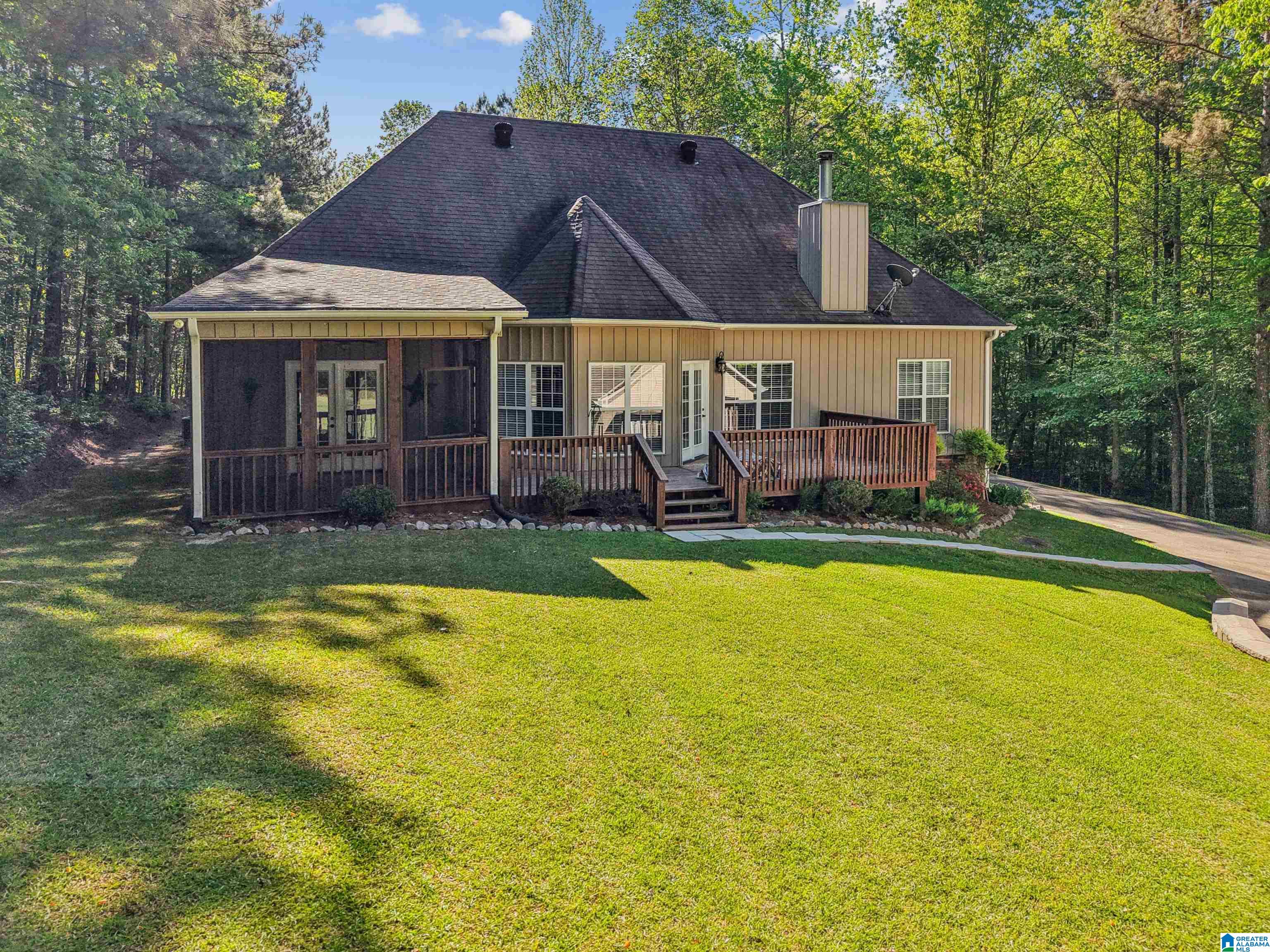 910 Twin Blf Drive Springville, AL 35146 - Photo 9 of 50