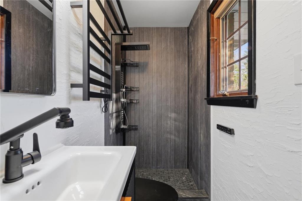 82 Spring Valley Drive Washington, PA 15301 - Photo 19 of 35