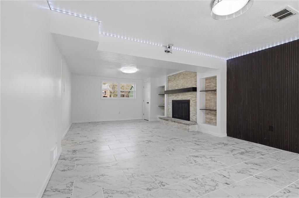 82 Spring Valley Drive Washington, PA 15301 - Photo 26 of 35