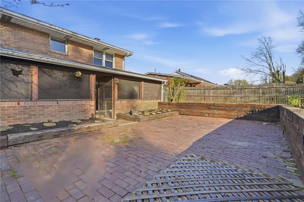 82 Spring Valley Drive Washington, PA 15301 - Photo 32 of 35