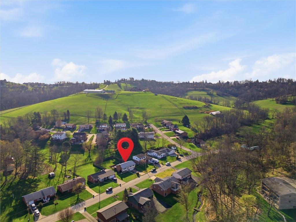 82 Spring Valley Drive Washington, PA 15301 - Photo 6 of 35