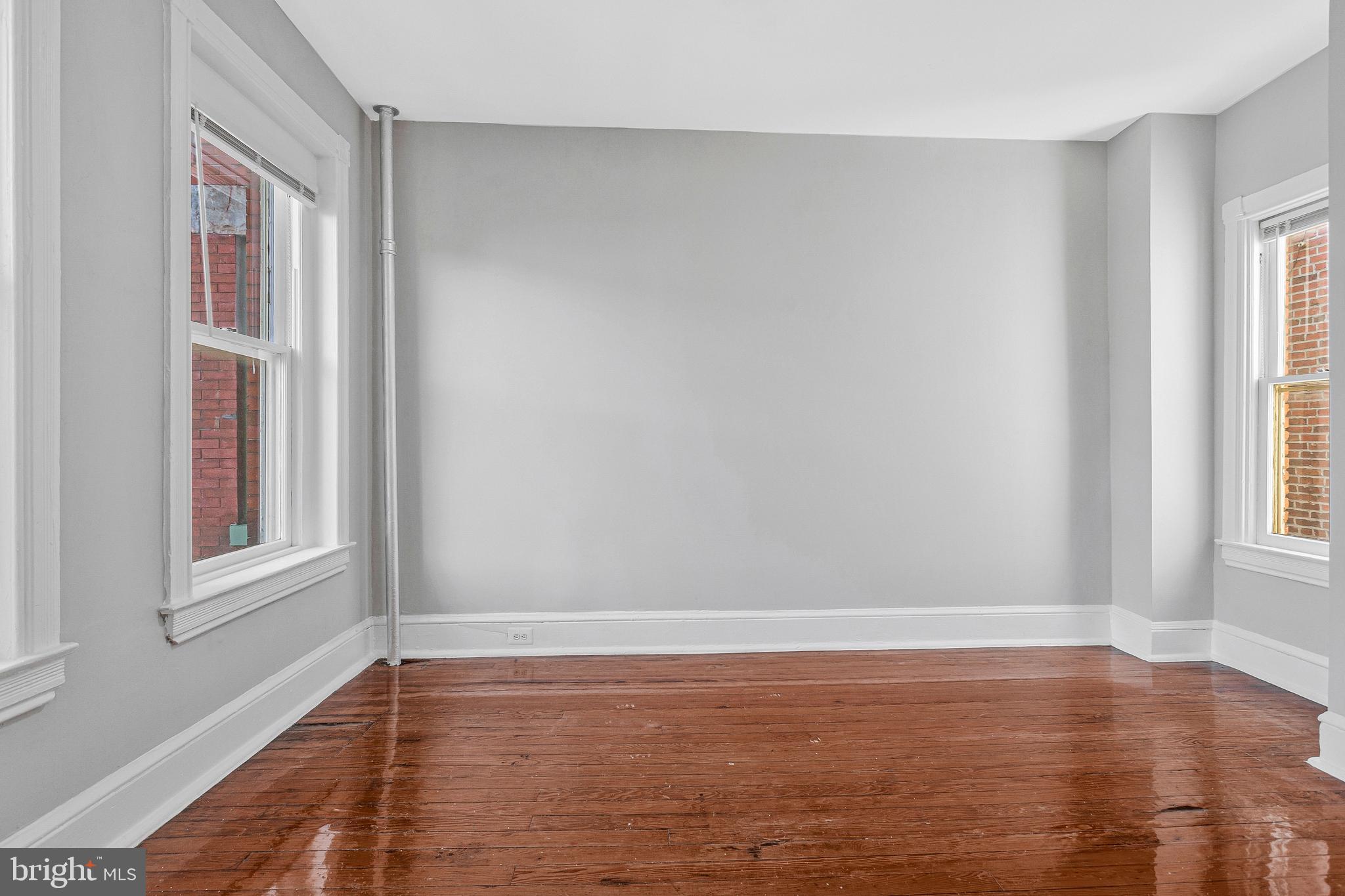 331 E Street Northeast Washington, DC 20002 - Photo 9 of 17
