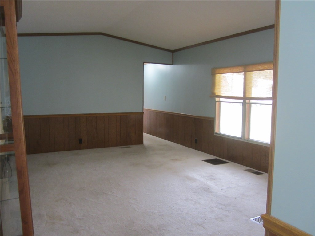 38 Lane F Coventry, RI 02816 - Photo 10 of 19 Gallery Image 10