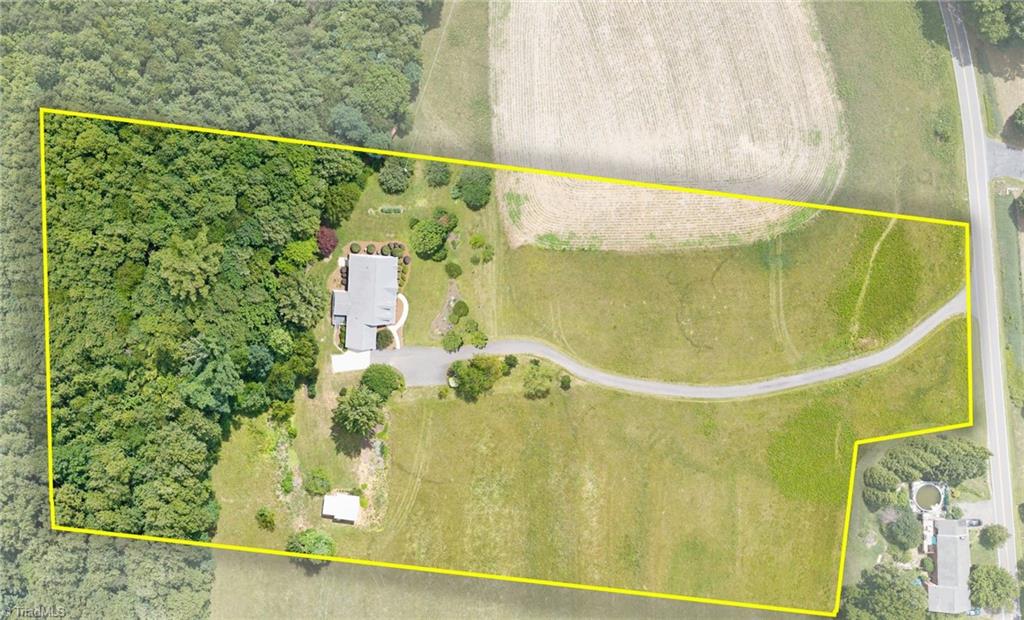 2022 McBride Road Mount Airy, NC 27030 - Photo 6 of 49