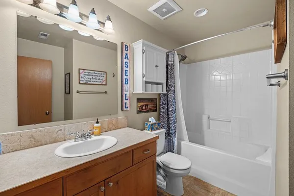 $775,000 | 14305 East Nelson Road, Elk, WA 99009