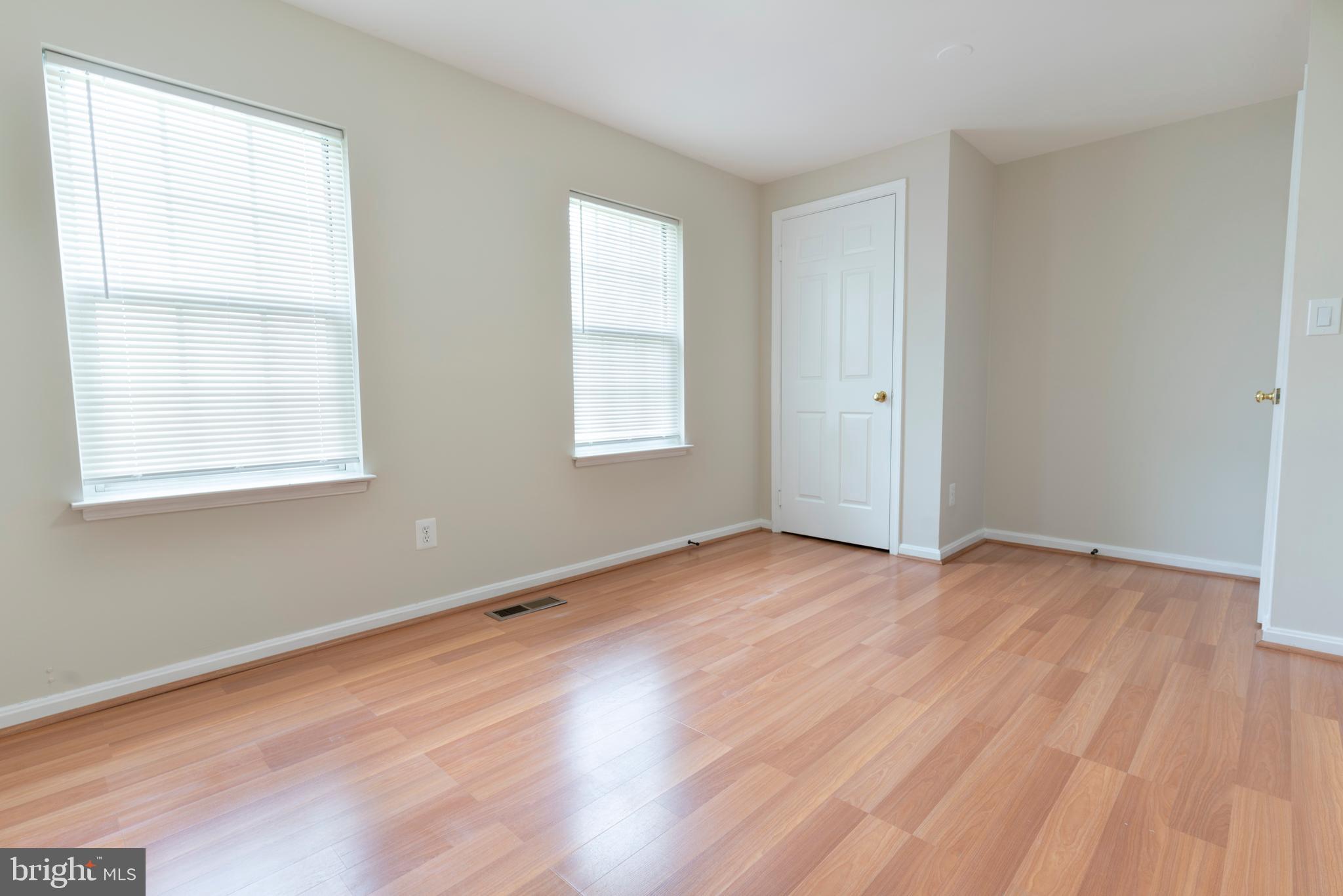 7025 Braddock Mews Place Springfield, VA 22151 - Photo 17 of 35 Bedroom