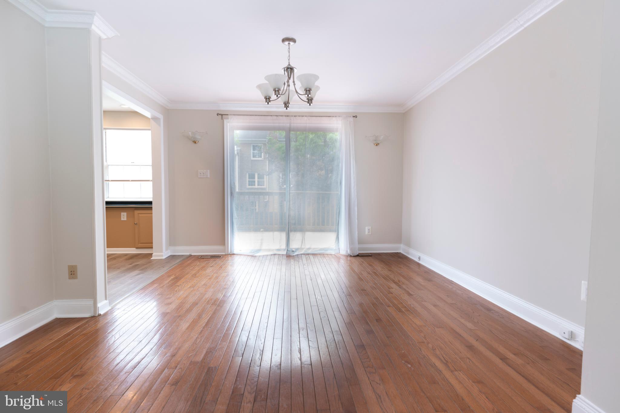 7025 Braddock Mews Place Springfield, VA 22151 - Photo 10 of 35 Dining Room from a Different View
