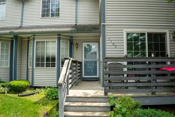 $280,000 | 104 Johnson Road, Unit 1105, Chicopee, MA 01022