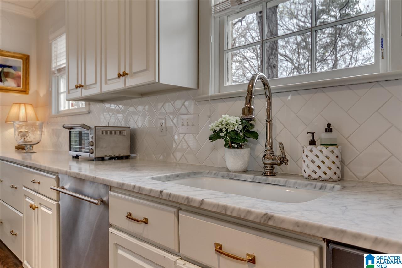 3013 Cambridge Road Birmingham, AL 35223 - Photo 17 of 50