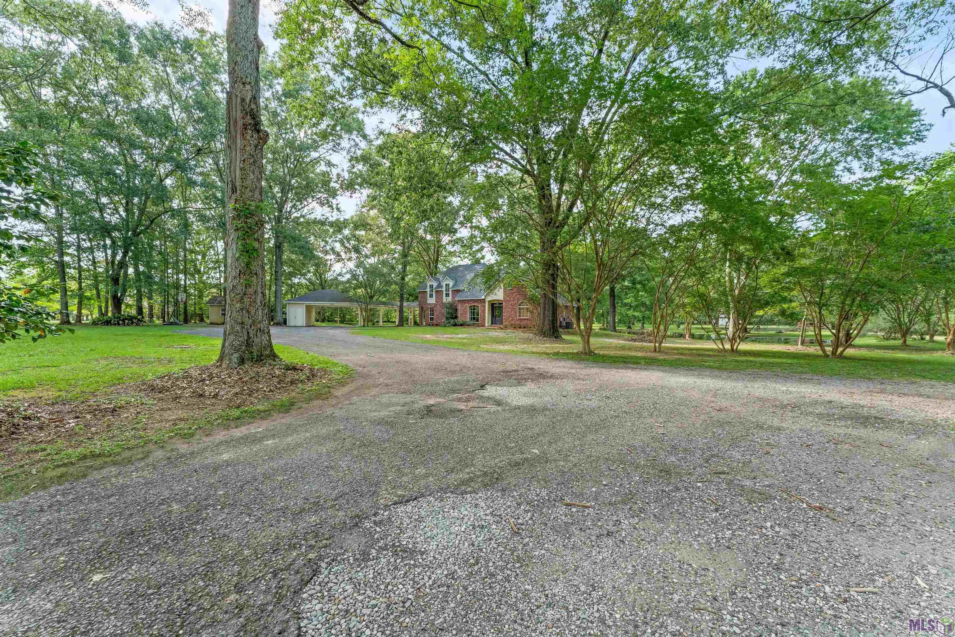 447 Sandy Springs Lane Jackson, LA 70748 - Photo 4 of 51