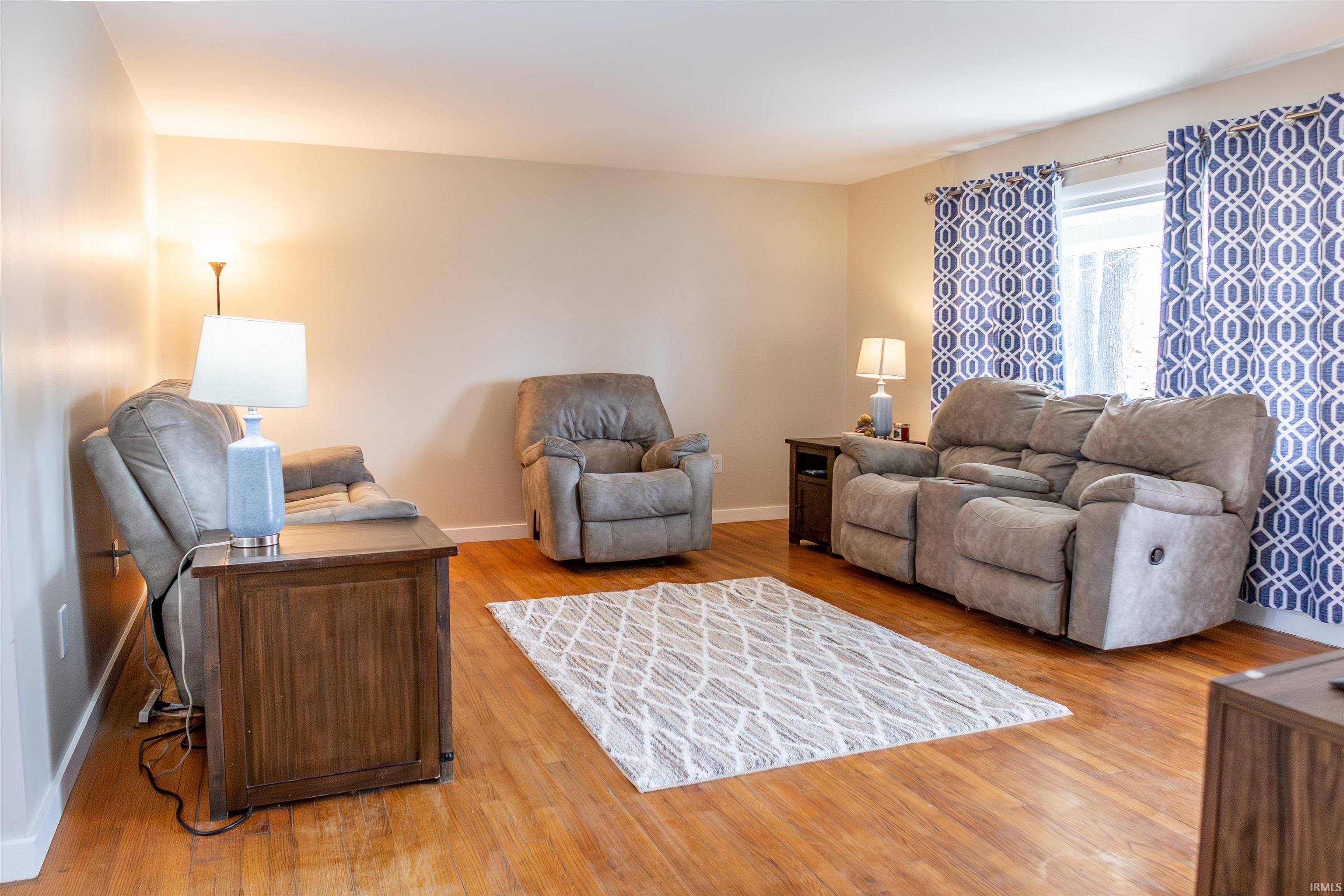 505 T Street Bedford, IN 47421 - Photo 9 of 31