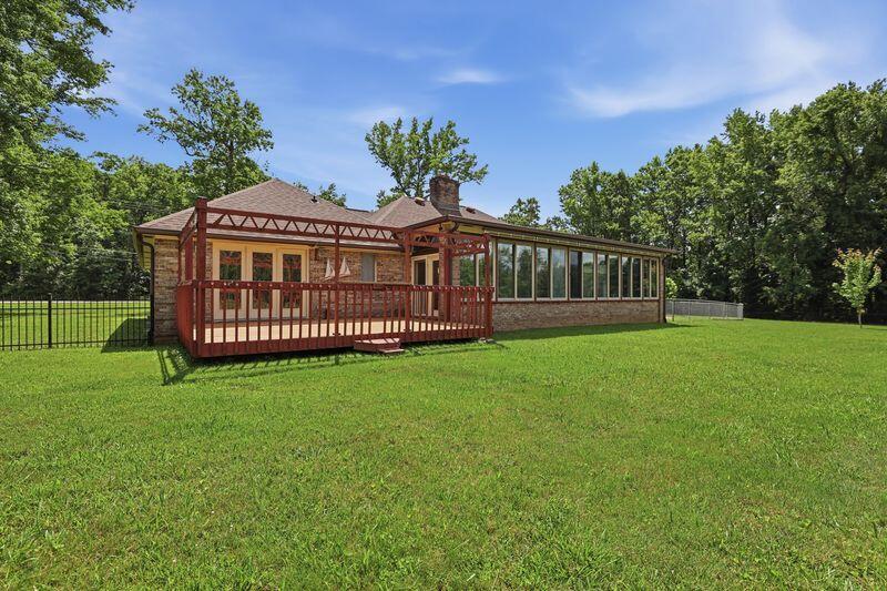 9031 Brow Lake Road Soddy-Daisy, TN 37379 - Photo 10 of 50 9031 Brow Lake 36