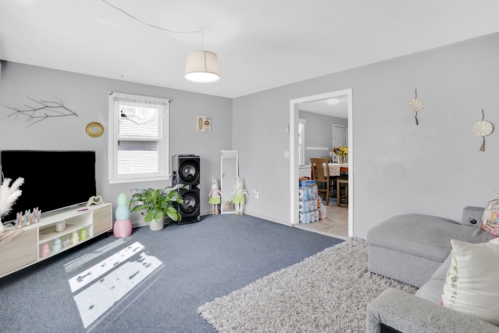 540-542 Union Street Springfield, MA 01109 - Photo 16 of 42