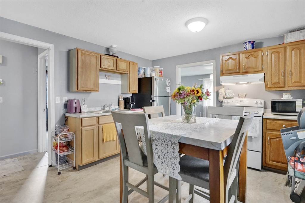 540-542 Union Street Springfield, MA 01109 - Photo 22 of 42